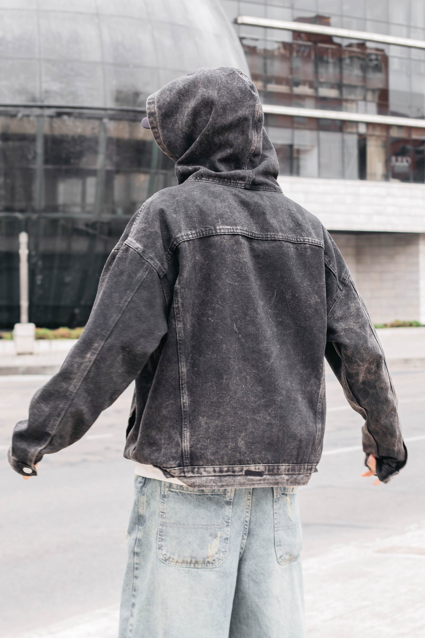 Hoddie negro acid wash